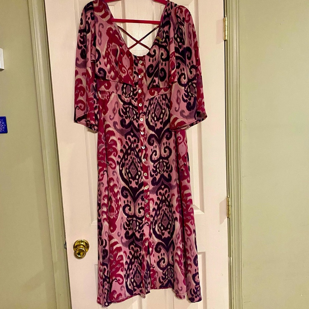 New Paolino 3/4 bell sleeve button up dress size M